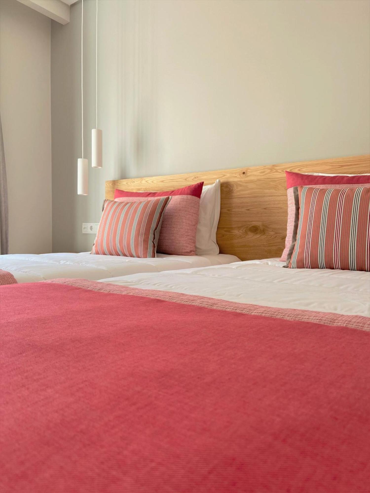 Cardeal Suites & Apartments Faro Room photo